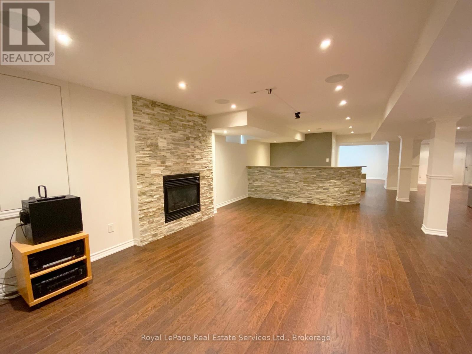 3385 Liptay Avenue Property Photo 36