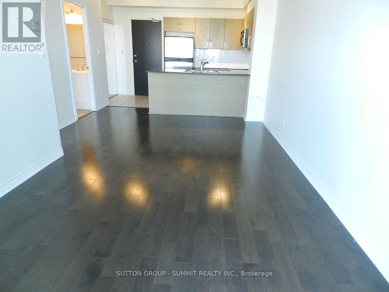 1003 - 3504 Hurontario Street Property Photo 6