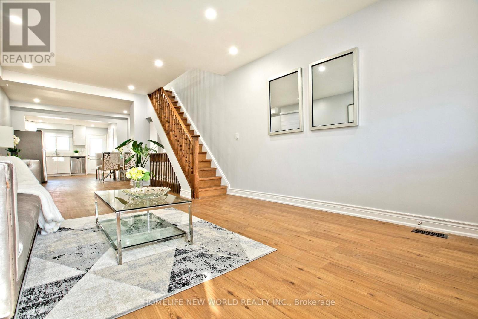19 BRITANNIA AVENUE Property Photo 1