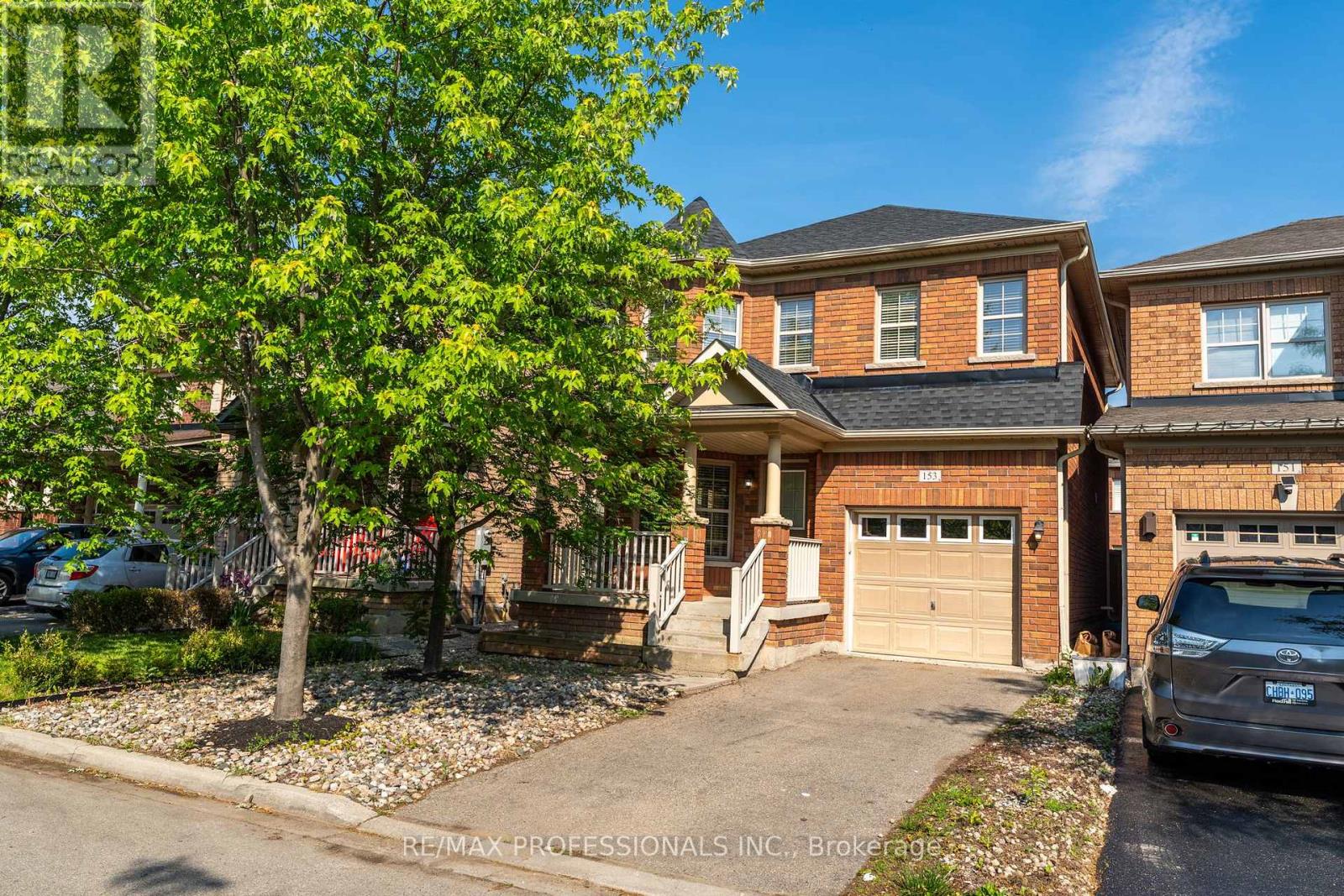153 WESTON DRIVE Property Photo 1