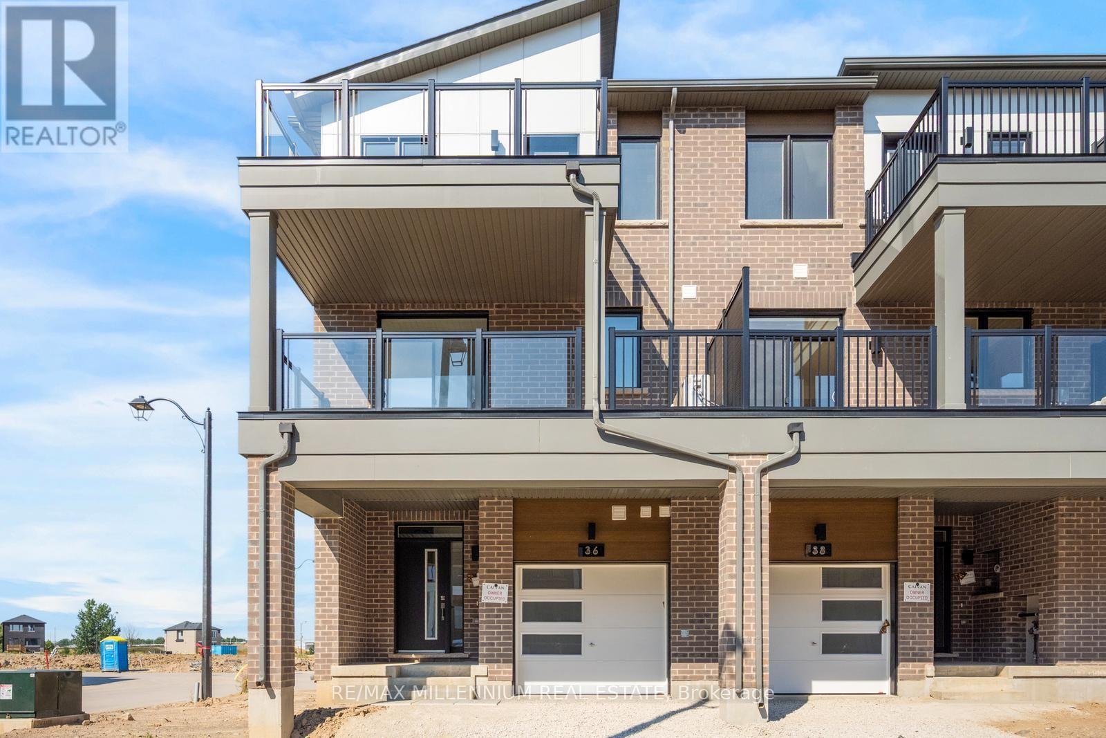 Upper - 36 Thornbird Crescent Property Photo 1