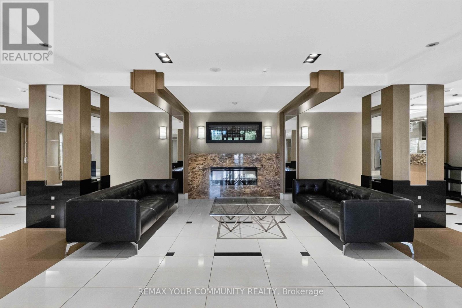 902 - 1060 Sheppard Avenue W Property Photo 5