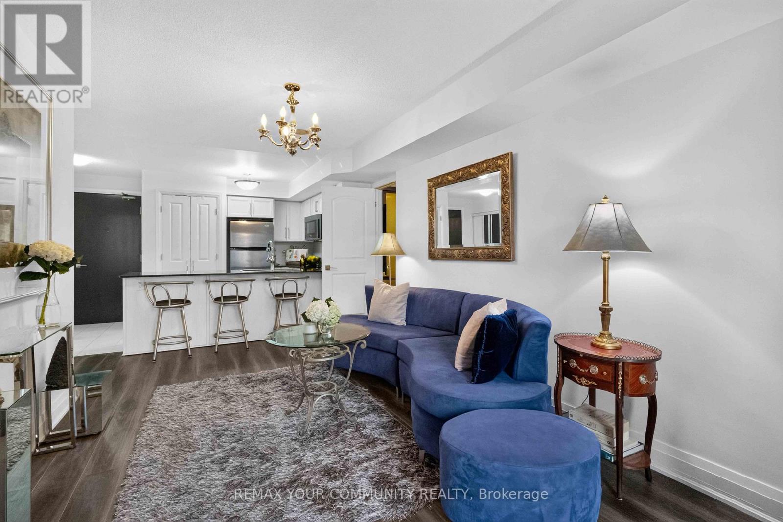 902 - 1060 Sheppard Avenue W Property Photo 19