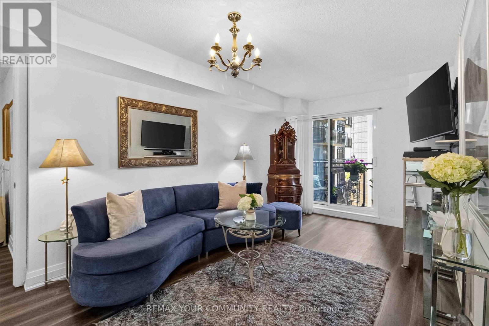902 - 1060 Sheppard Avenue W Property Photo 22