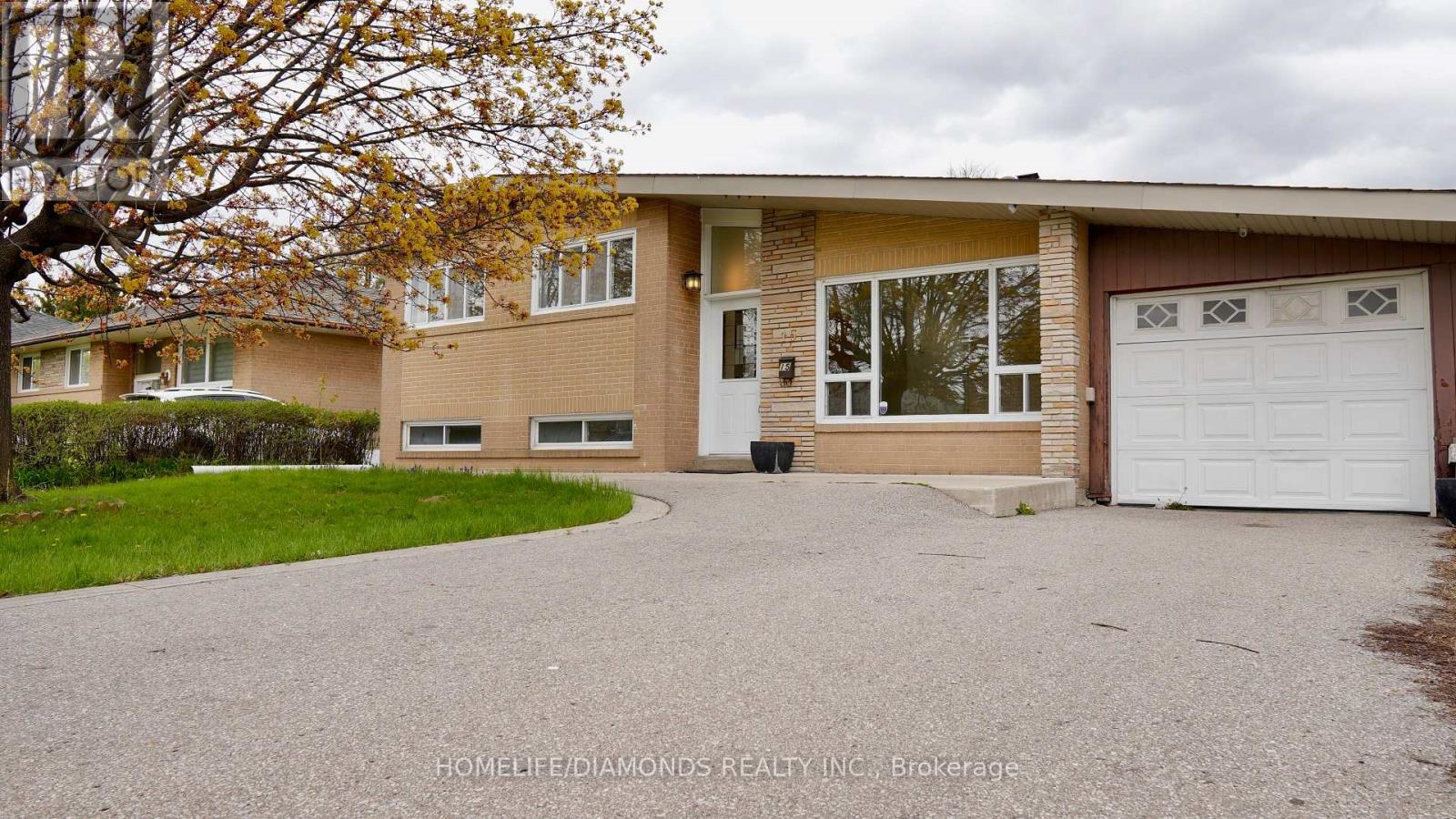 15 ATHLONE AVENUE Property Photo 1
