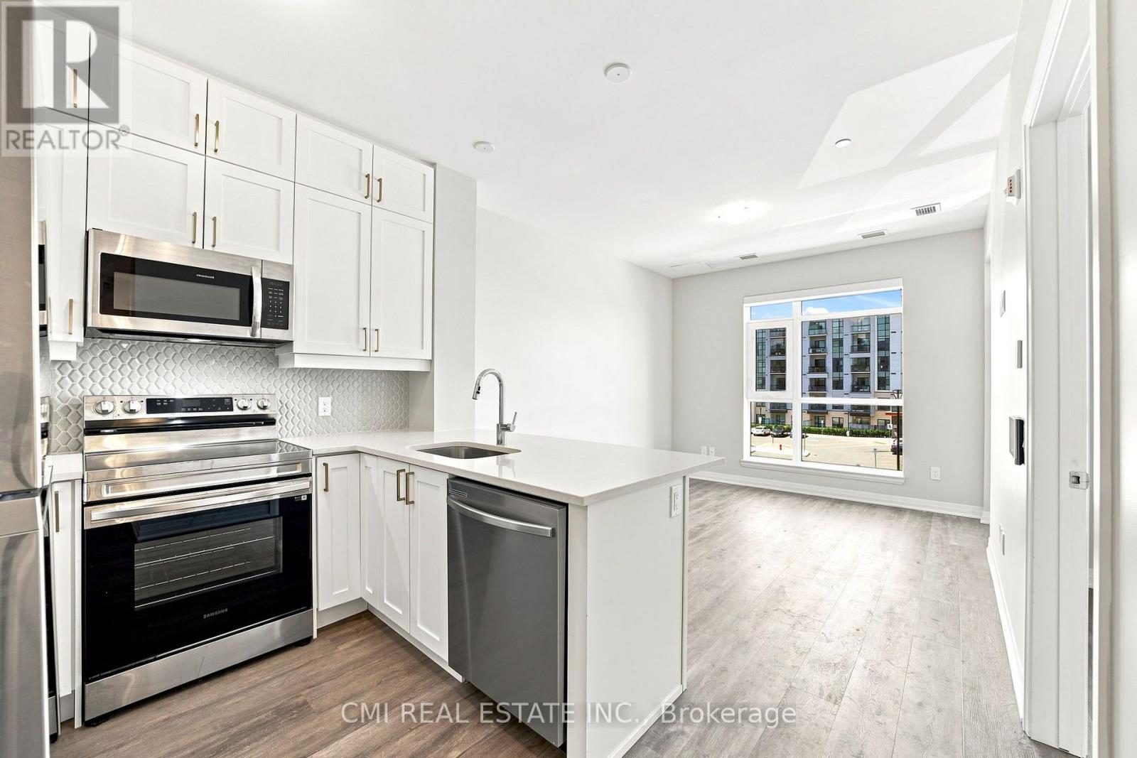 312 - 470 Gordon Krantz Avenue Property Photo 12