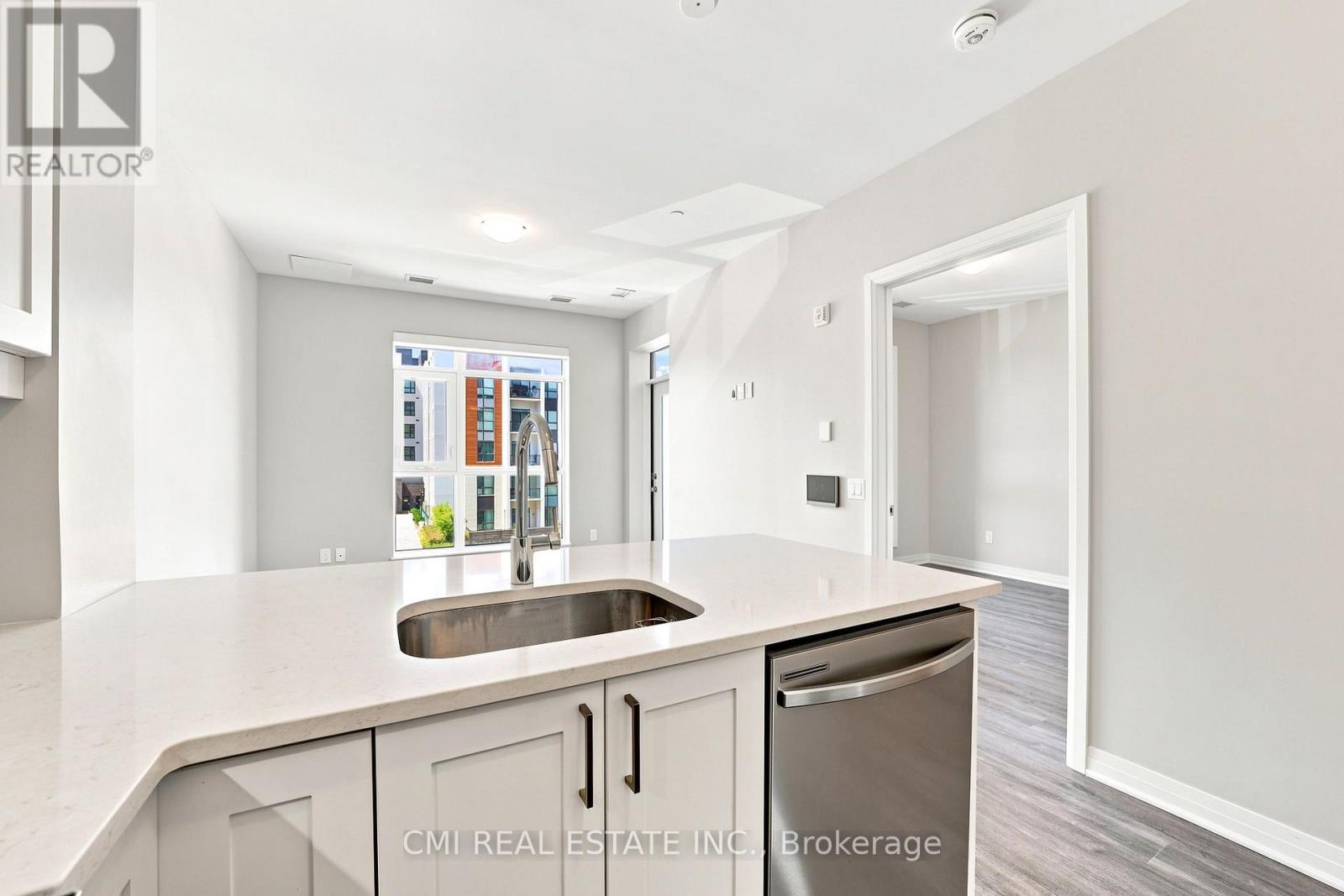 312 - 470 Gordon Krantz Avenue Property Photo 17
