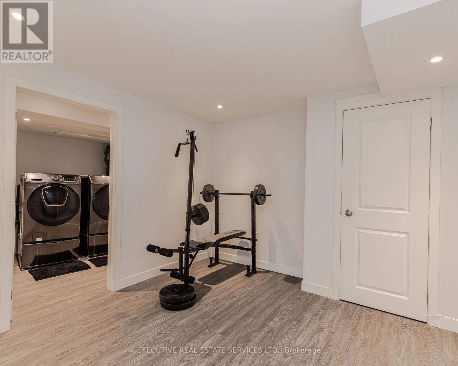 2 Nectarlane Avenue Property Photo 43