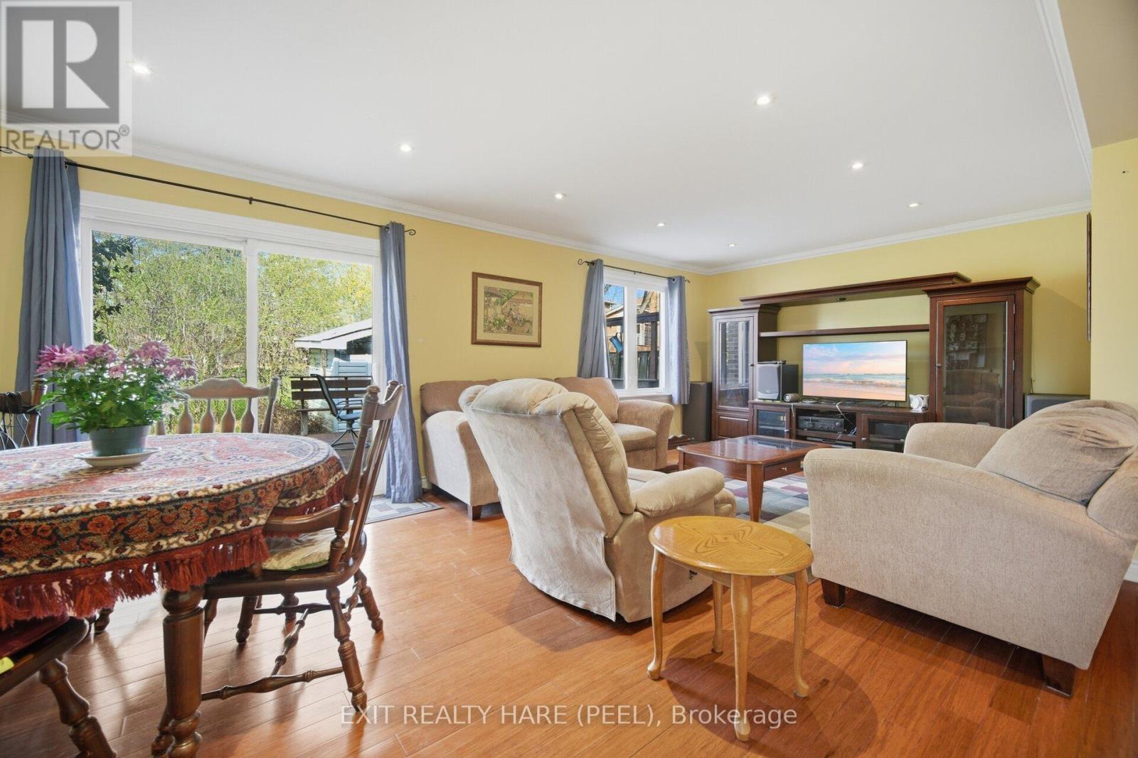 30 Thorsby Court Property Photo 15