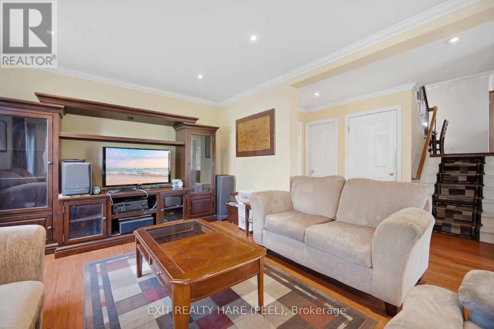 30 Thorsby Court Property Photo 16