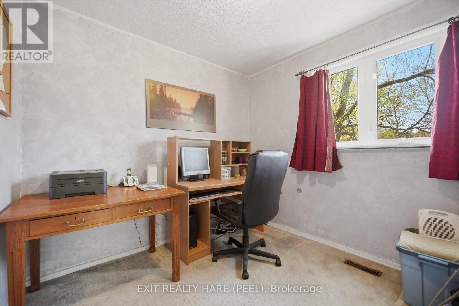 30 Thorsby Court Property Photo 19