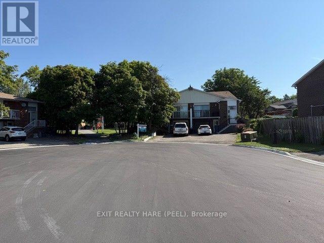 30 Thorsby Court Property Photo 43
