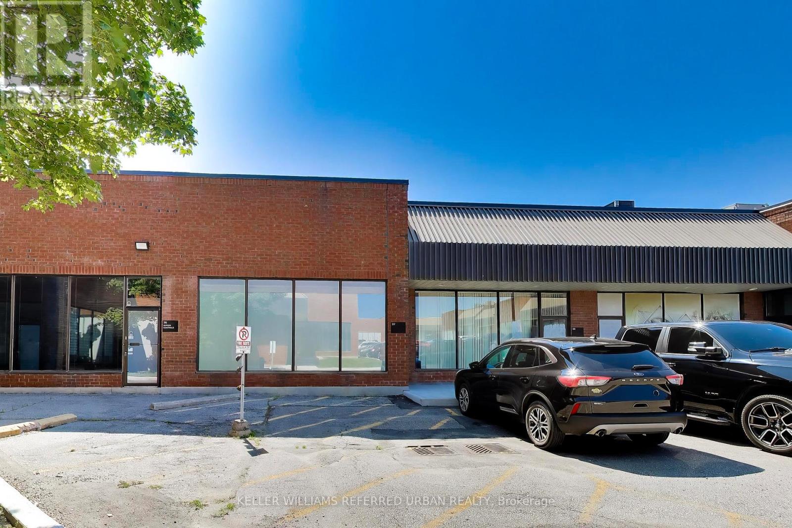 37 - 5359 Timberlea Boulevard Property Photo 1
