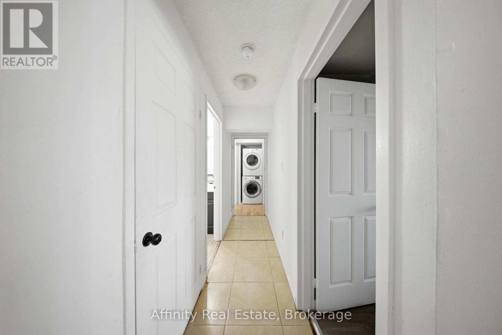 202 - 25 Agnes Street Property Photo 21