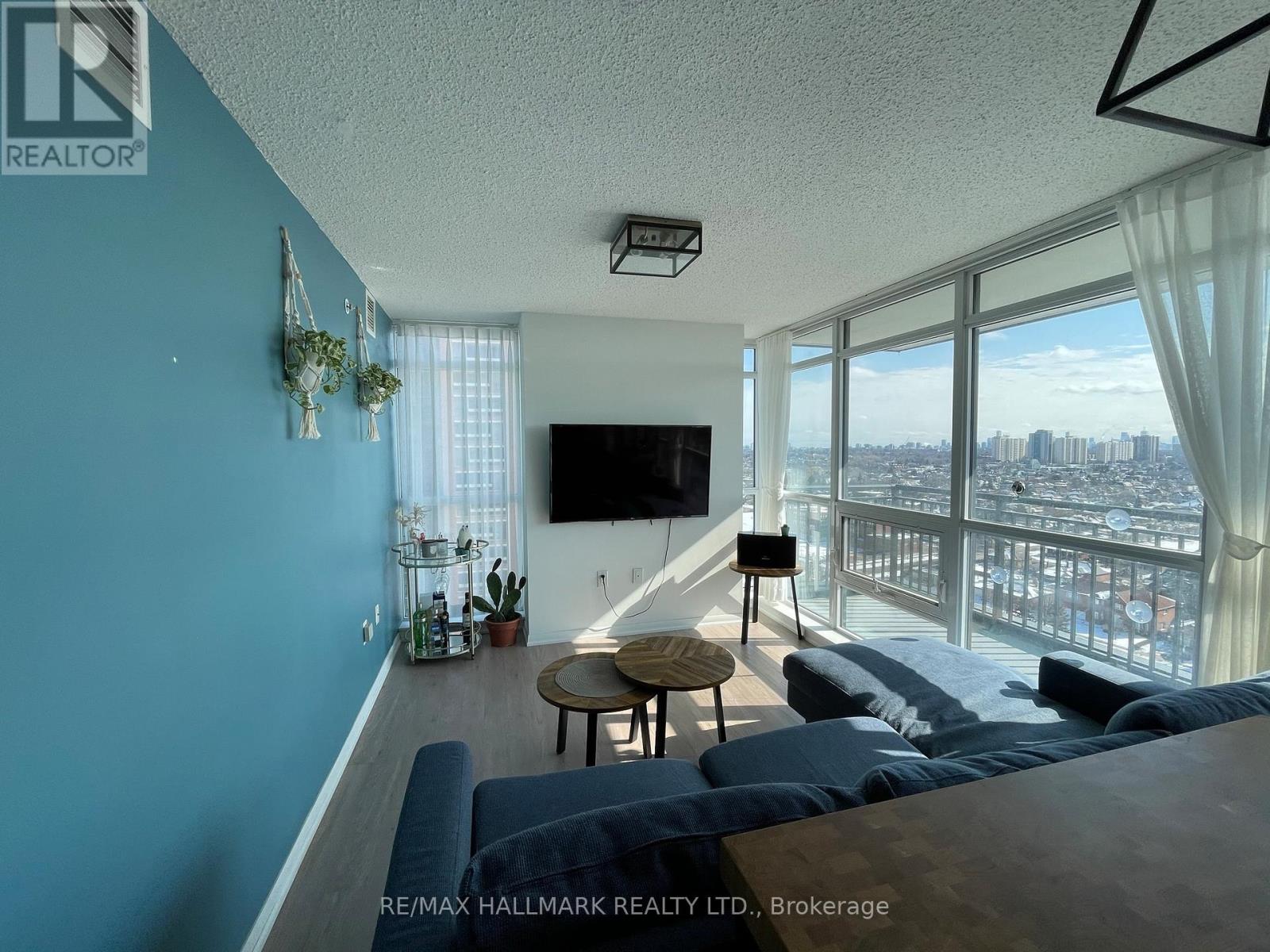 1507 - 830 Lawrence Avenue W Property Photo 1