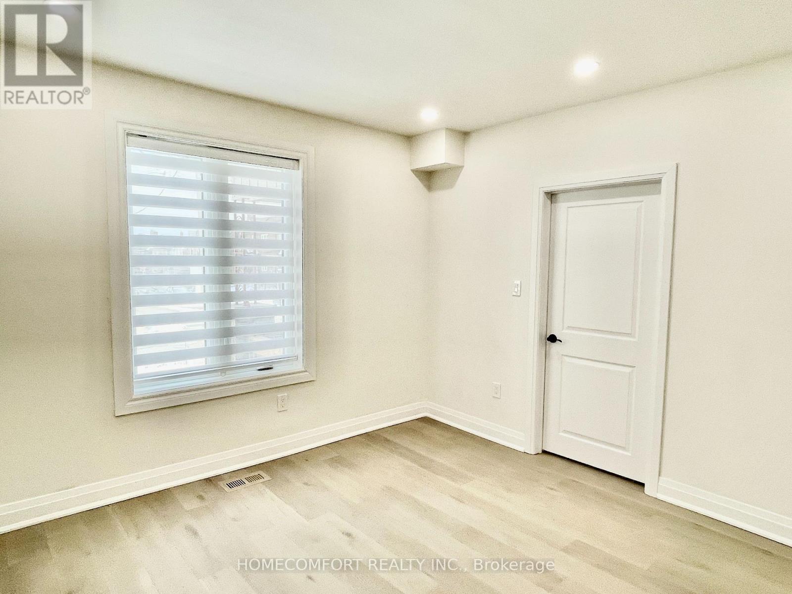 Main - 20 St Clair Gardens Property Photo 9