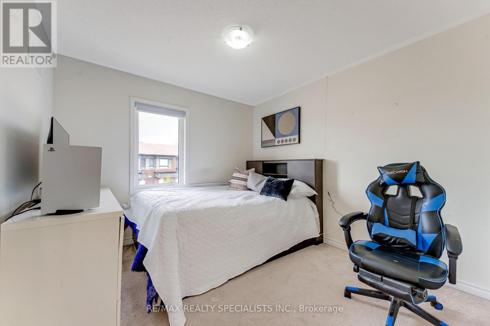 1 Boothill Drive Property Photo 21