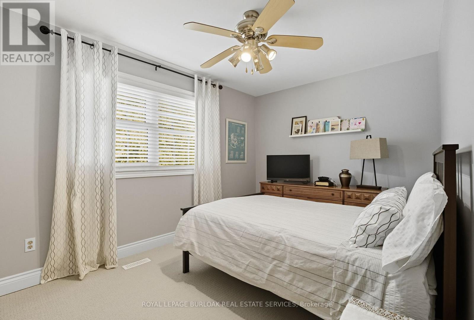 1580 Woodeden Drive Property Photo 22