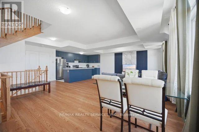 14 - 417 Dougall Avenue Property Photo 9
