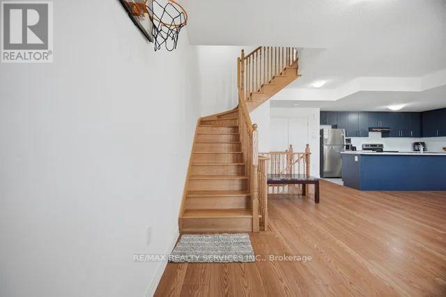 14 - 417 Dougall Avenue Property Photo 10
