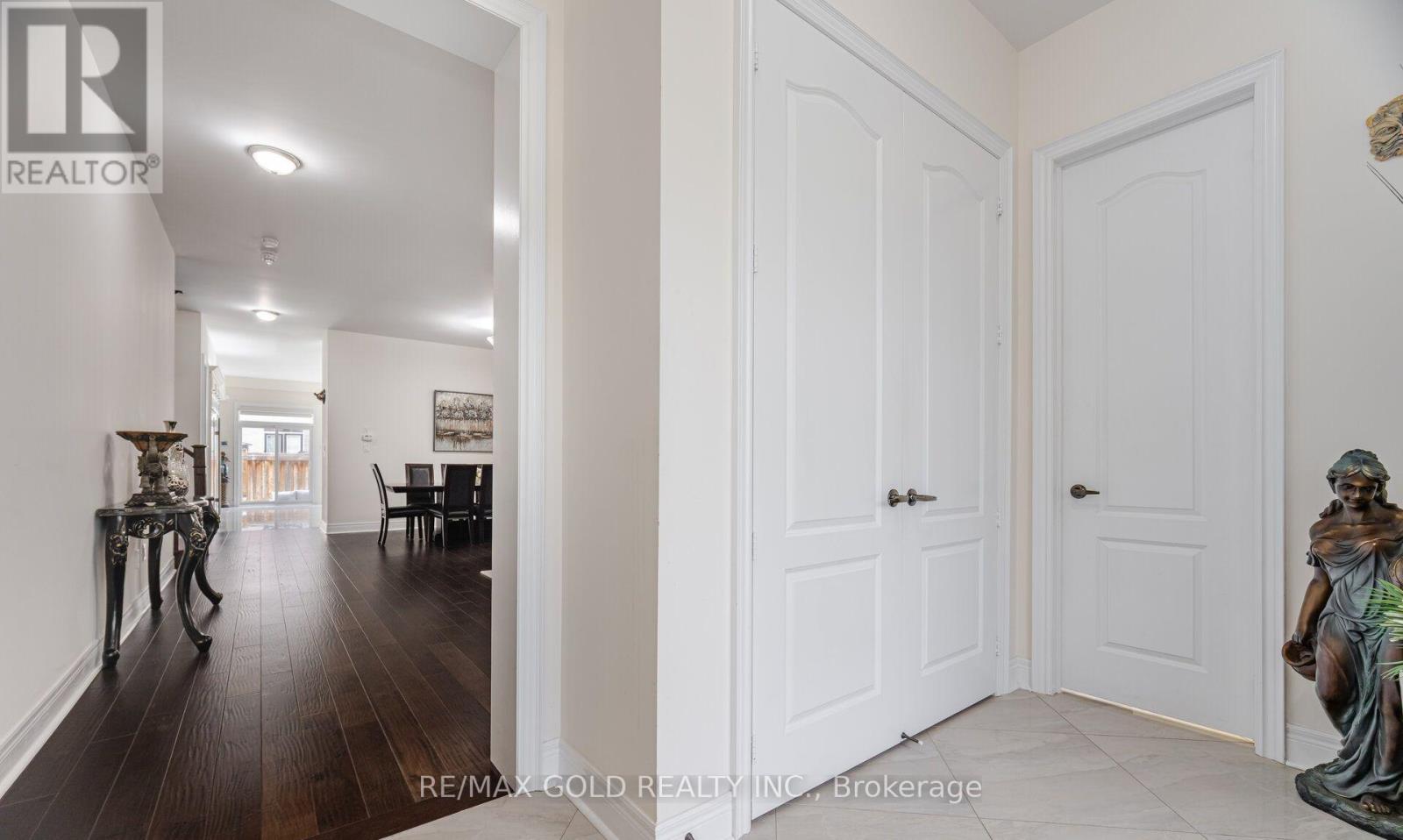 106 Rising Hill Ridge Property Photo 8