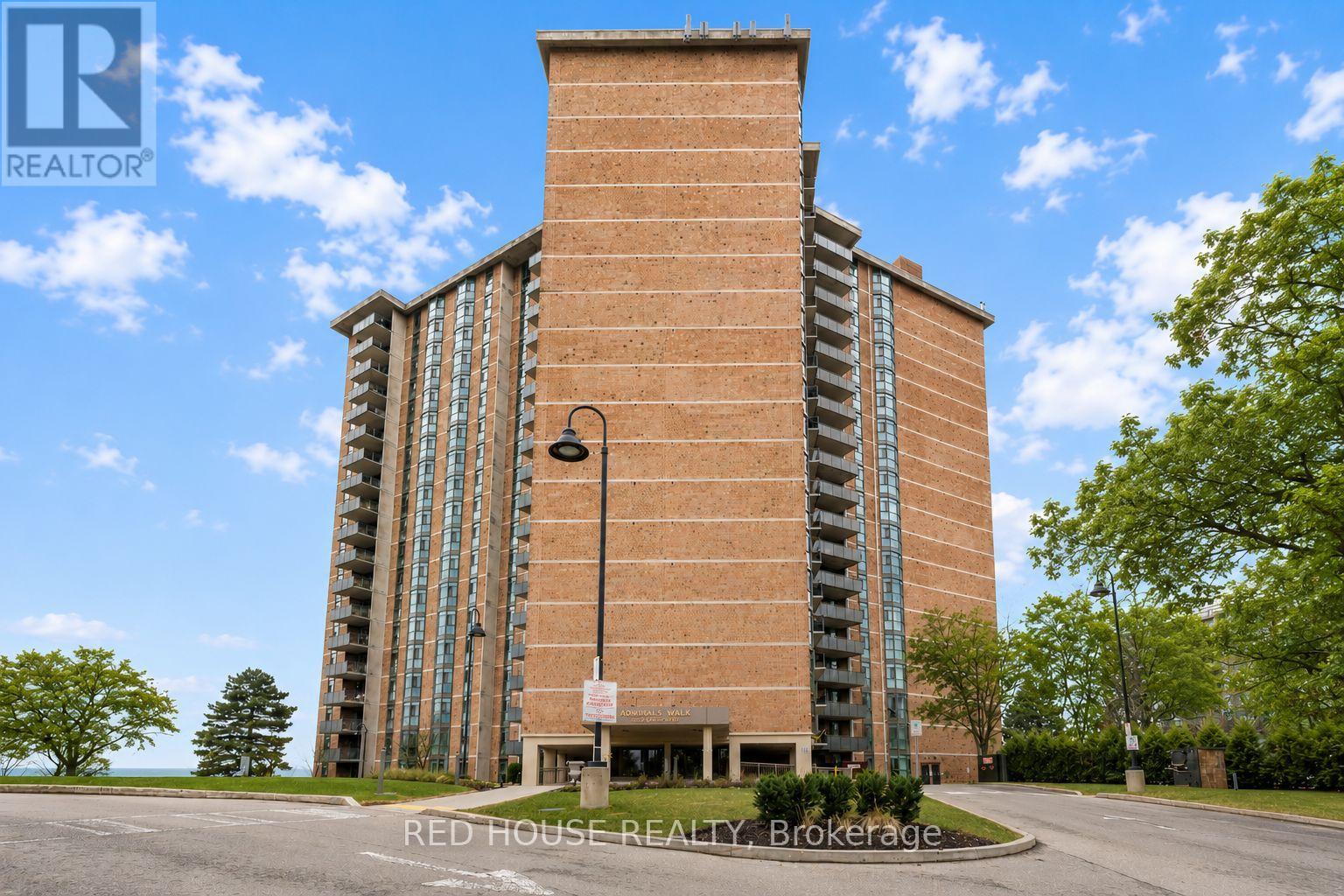 809 - 5250 Lakeshore Road Property Photo 1