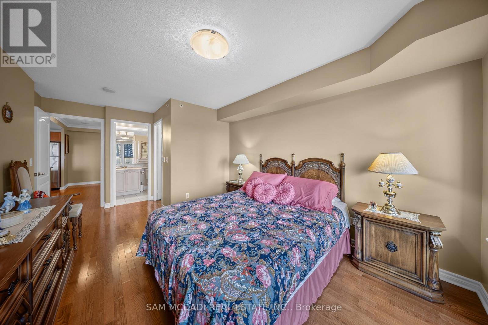 1107 - 350 Princess Royal Drive Property Photo 22