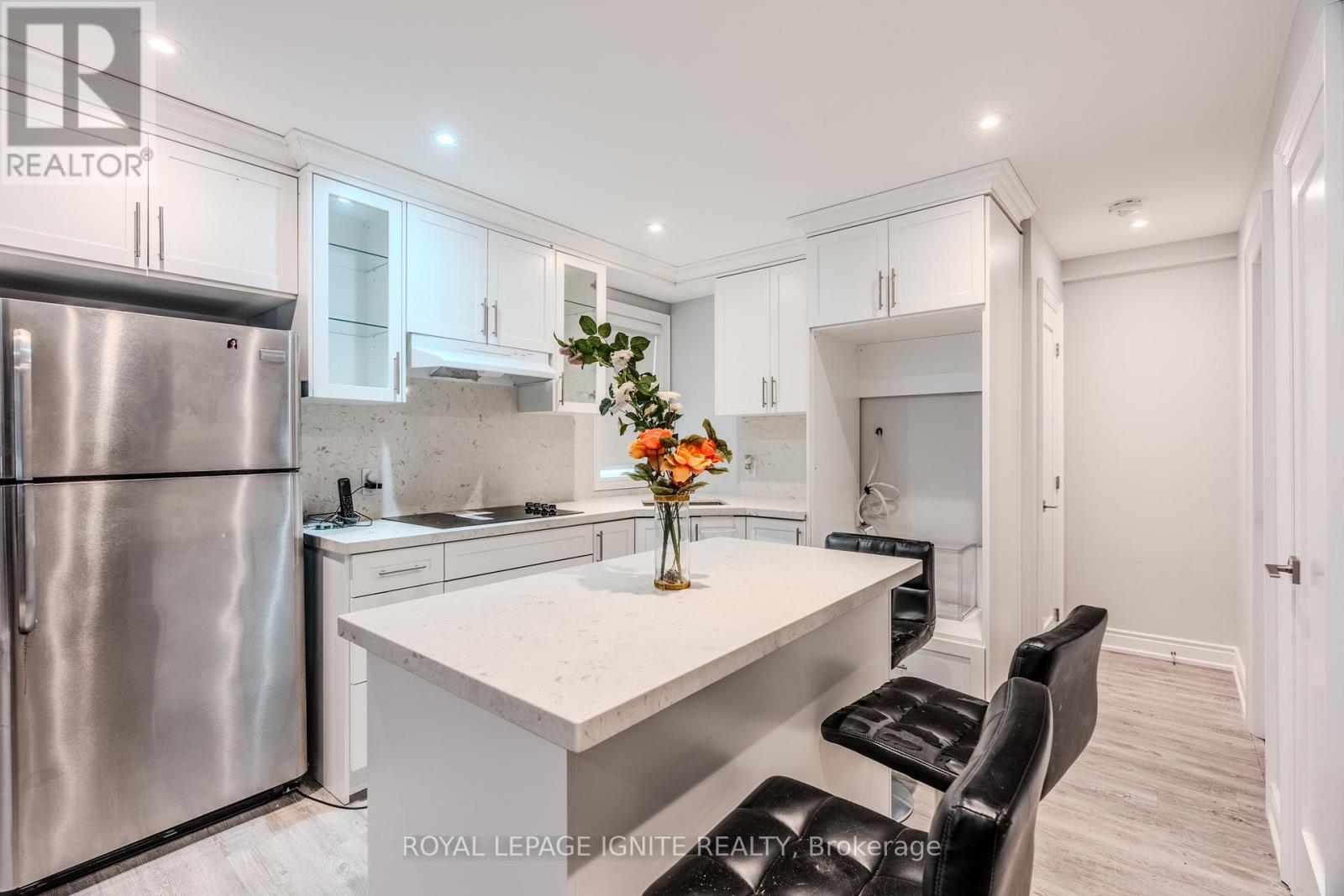 7 Picasso Drive Property Photo 4