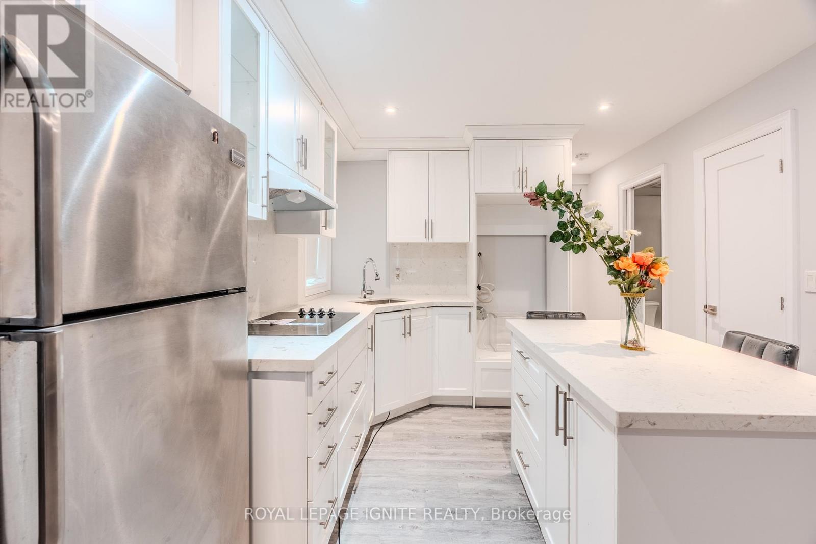 7 Picasso Drive Property Photo 5