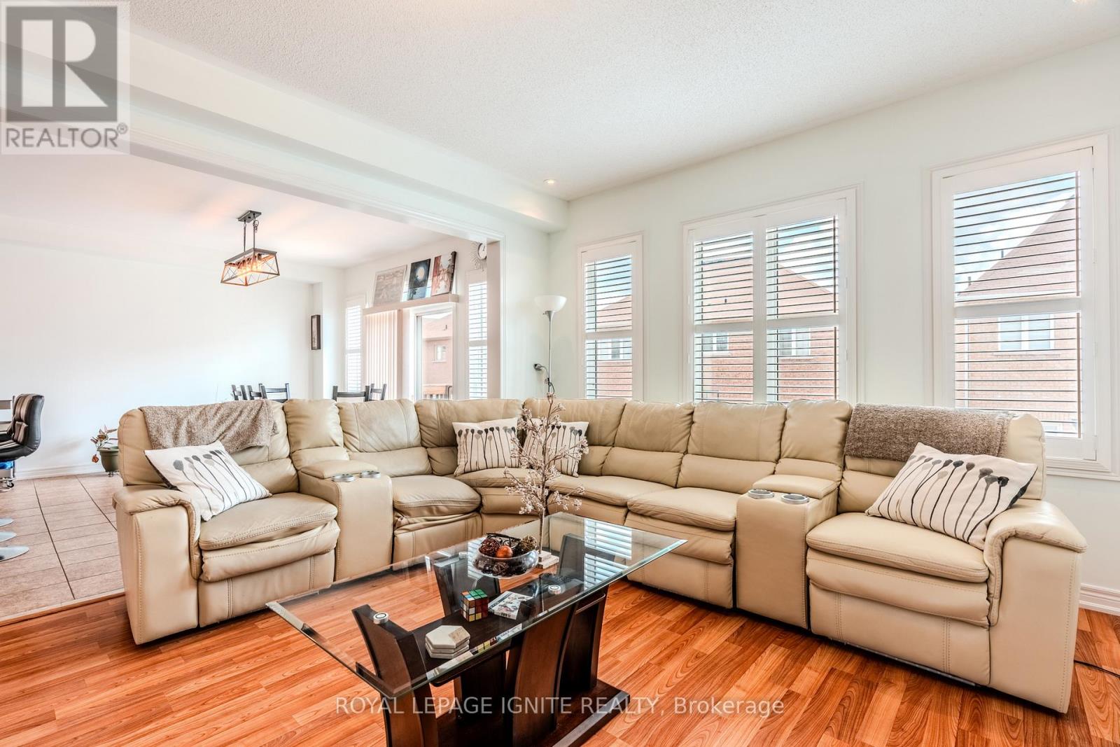 7 Picasso Drive Property Photo 21