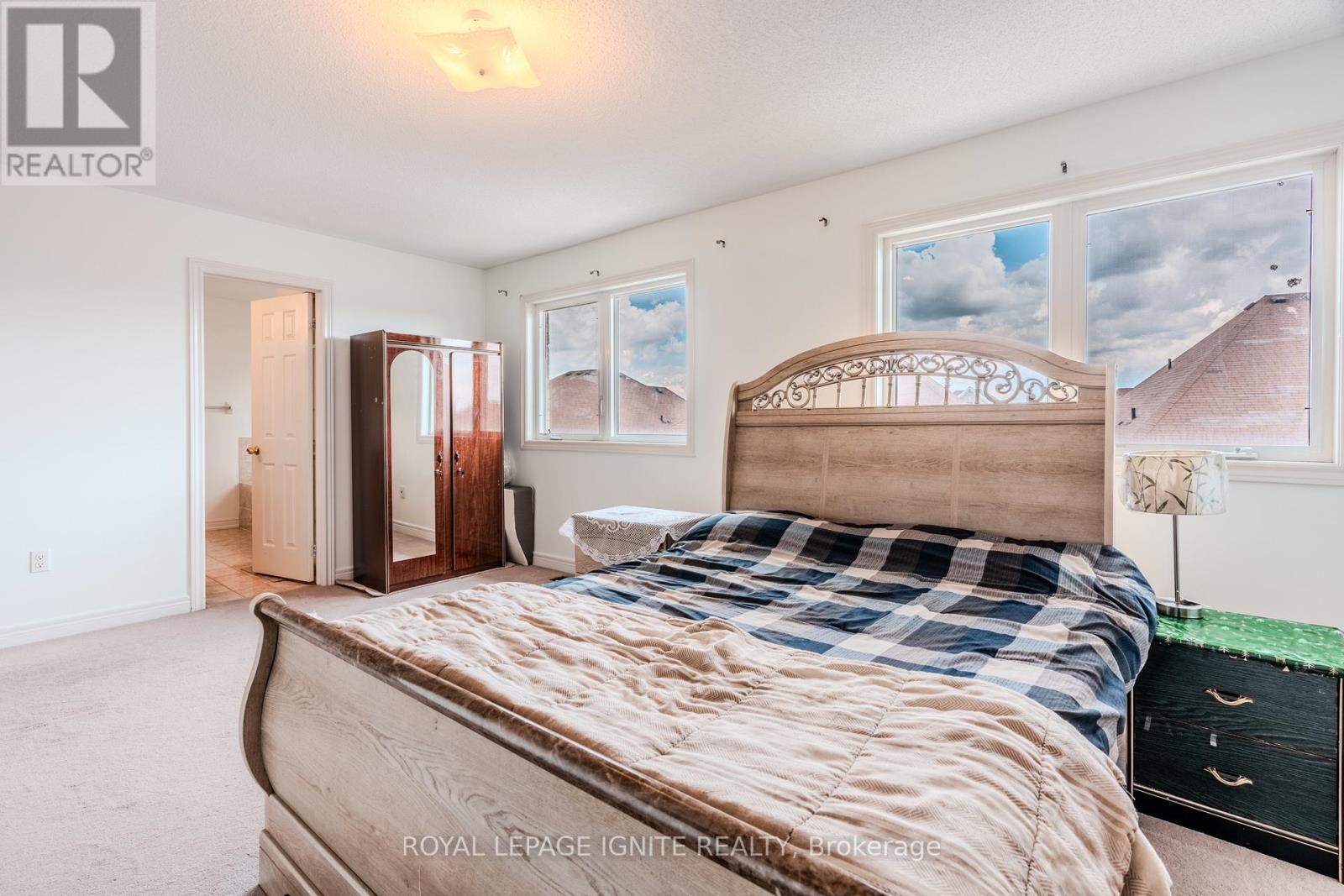 7 Picasso Drive Property Photo 38