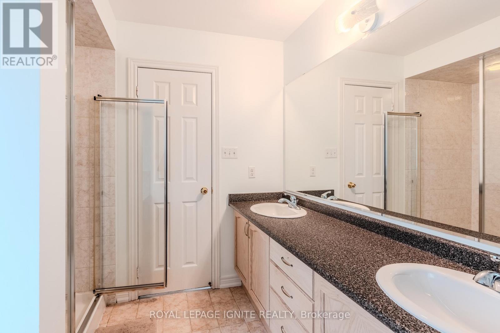 7 Picasso Drive Property Photo 41