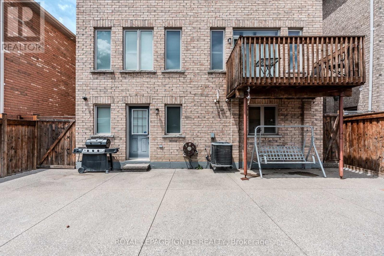 7 Picasso Drive Property Photo 43