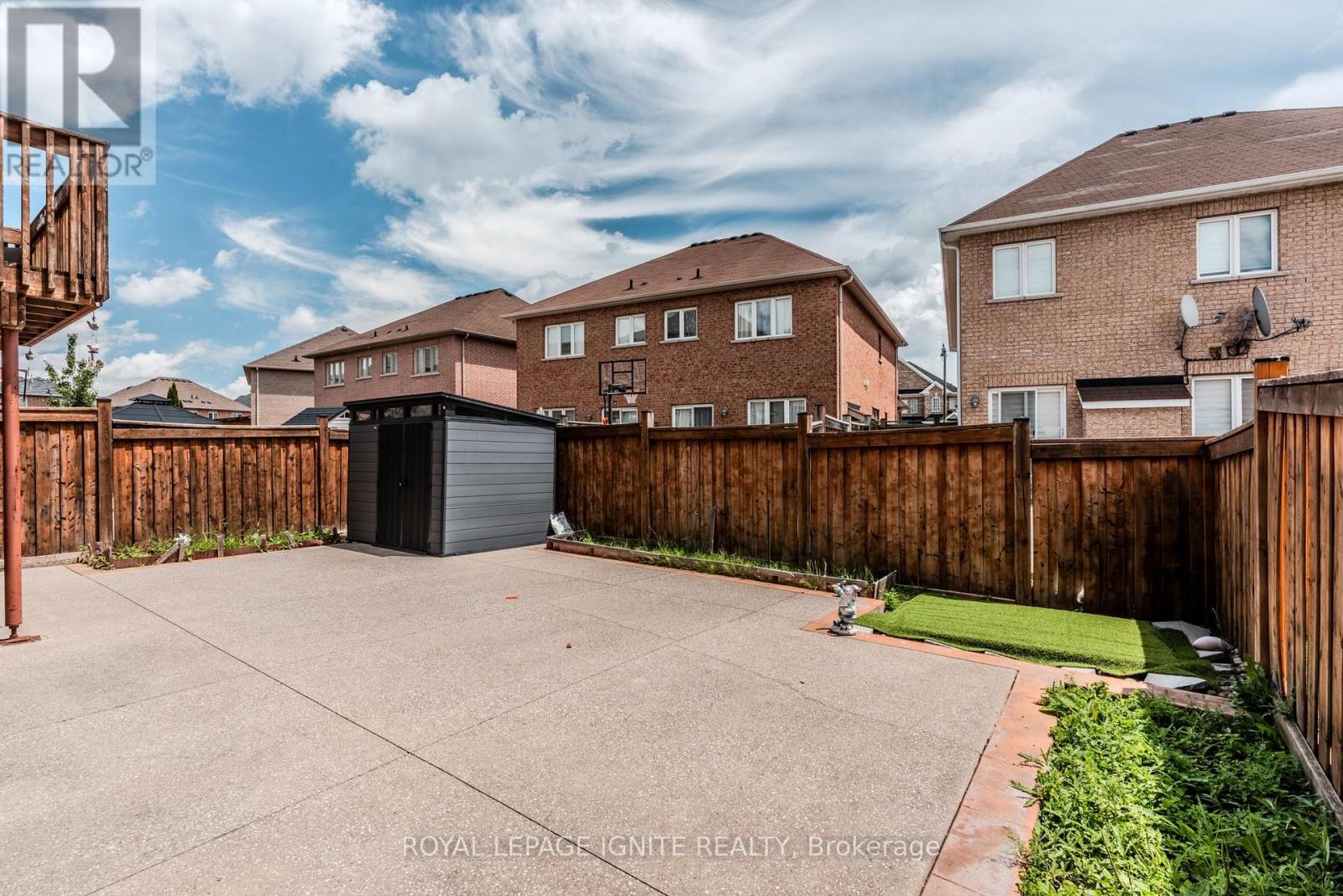 7 Picasso Drive Property Photo 47