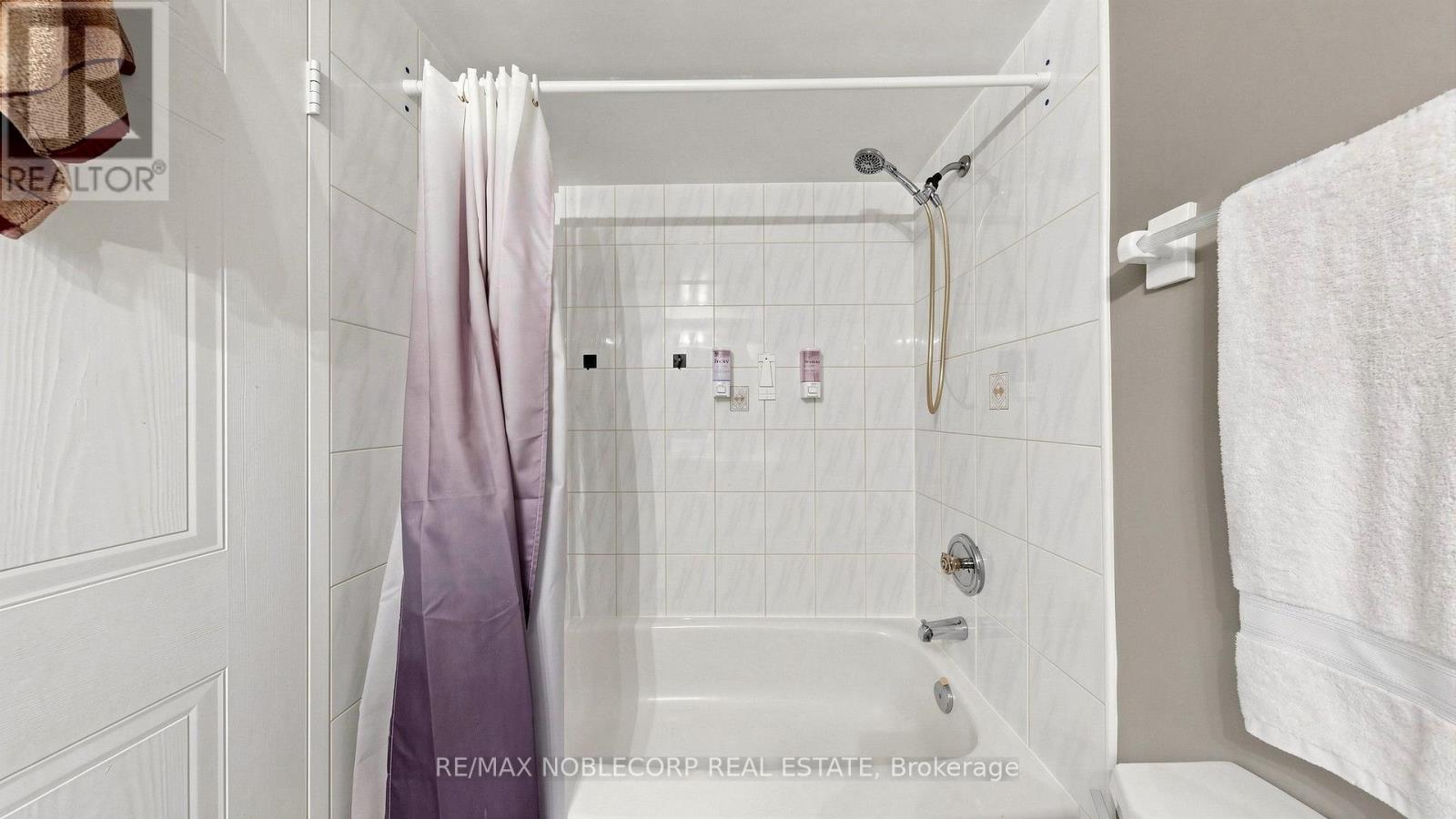 804 - 2901 Kipling Avenue Property Photo 41