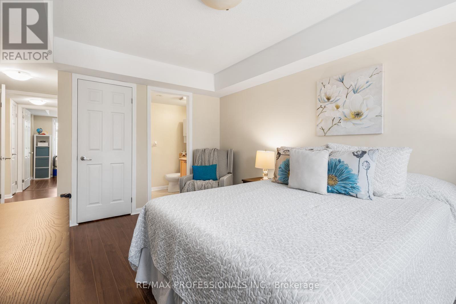 5 - 3025 Elmcreek Road Property Photo 15