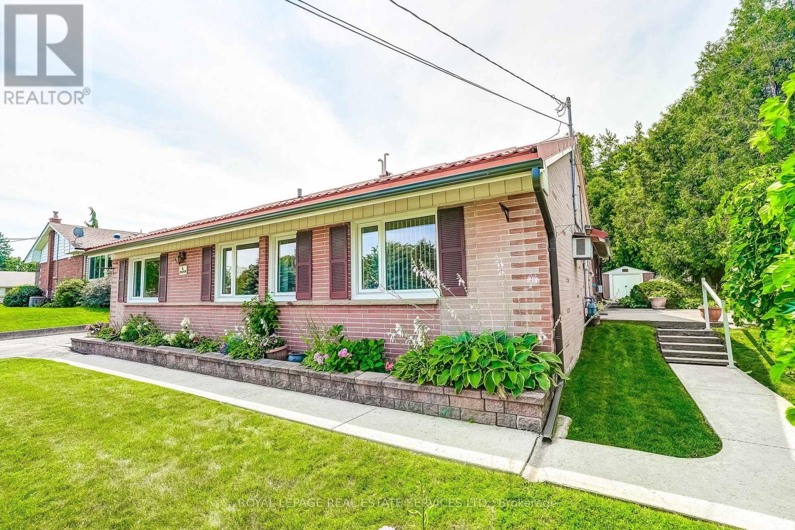 4 Sora Drive Property Photo 1