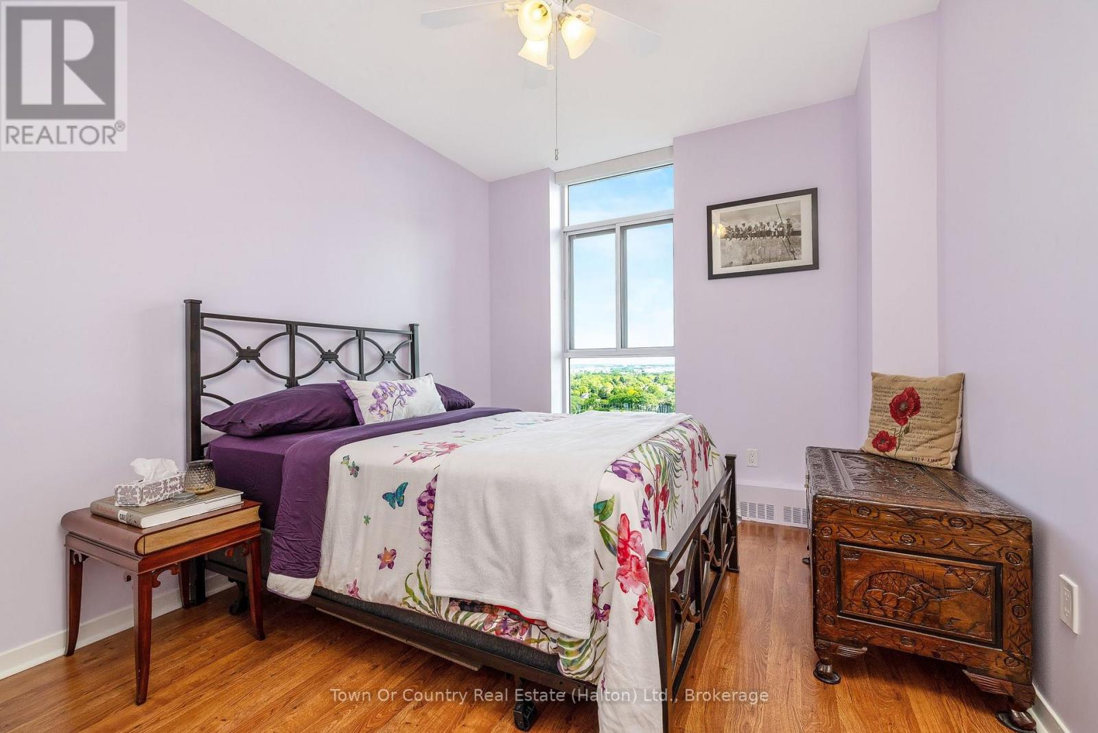 1906 - 5250 Lakeshore Road Property Photo 19