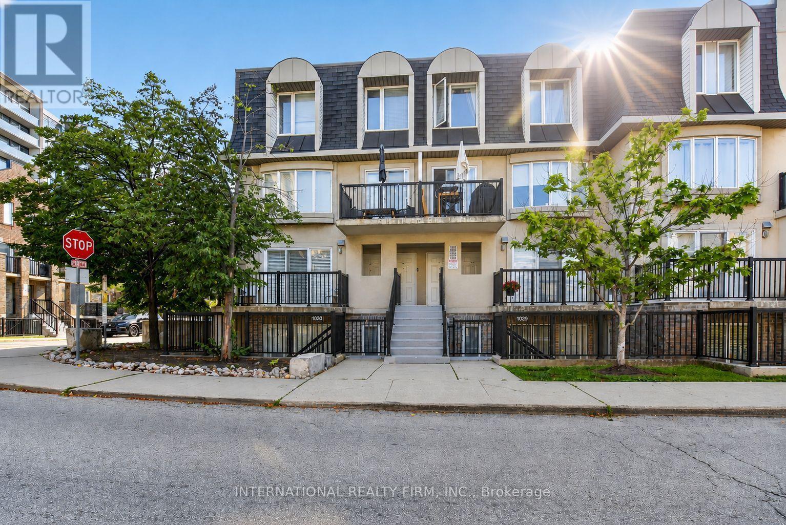 2088 - 65 GEORGE APPLETON WAY Property Photo 1