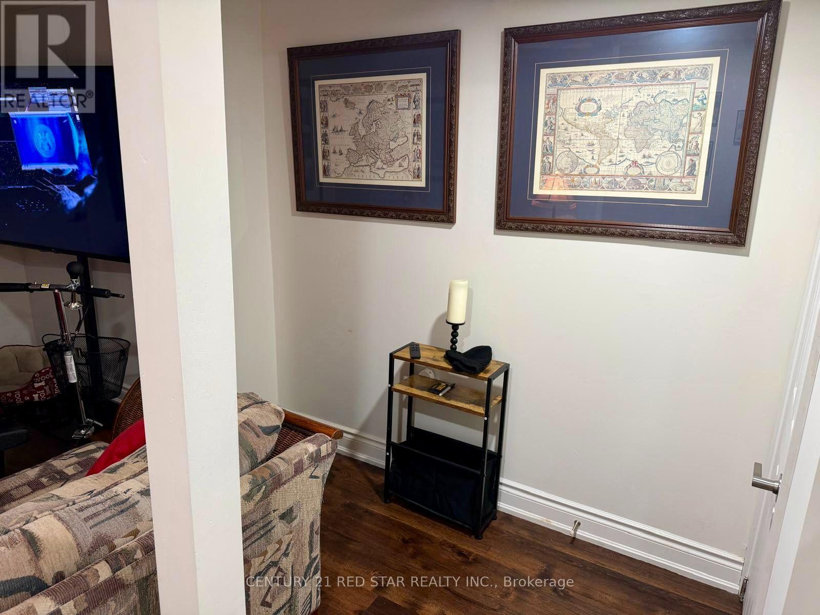 441 Bergamot Avenue Property Photo 10