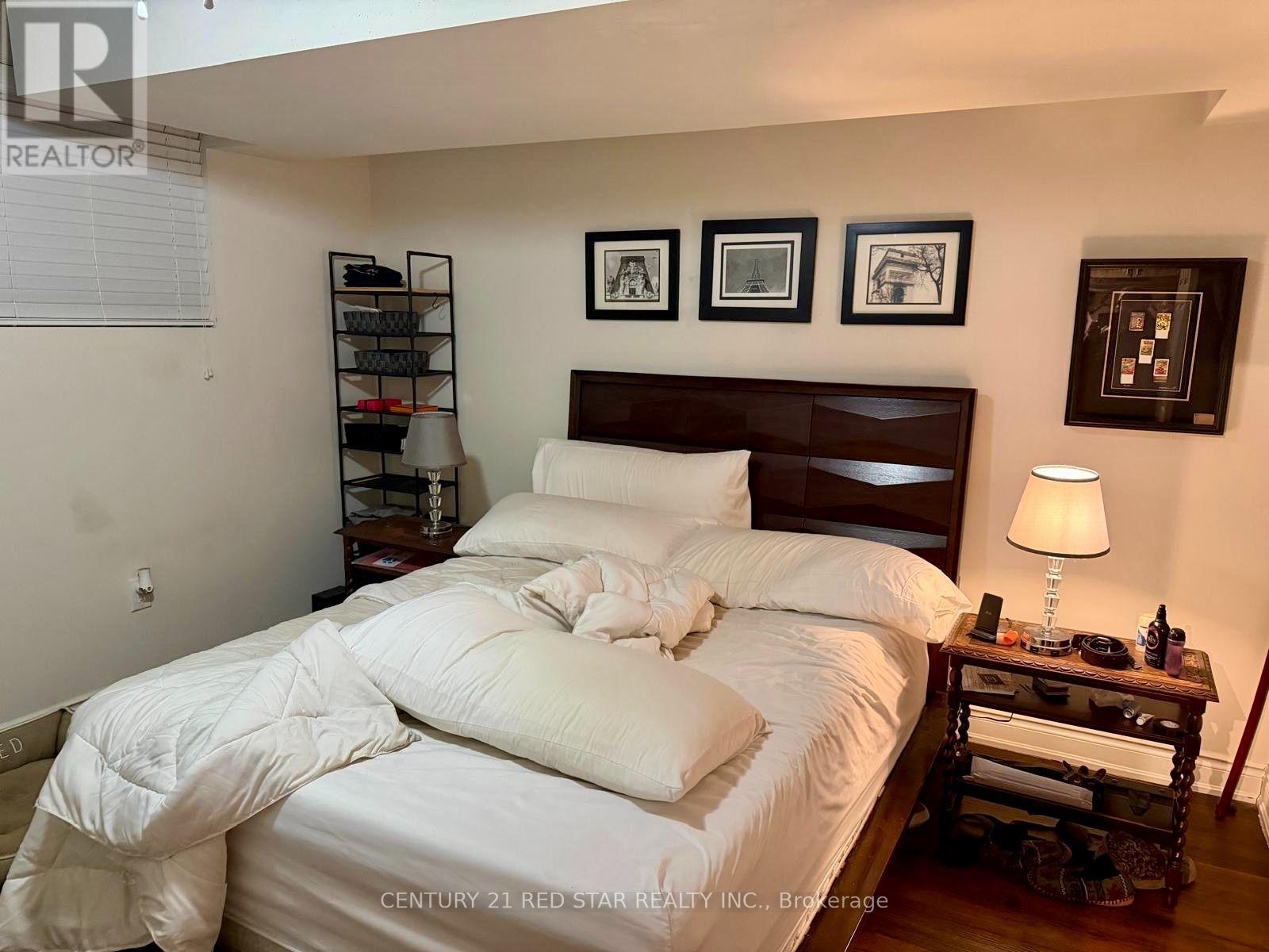441 Bergamot Avenue Property Photo 11