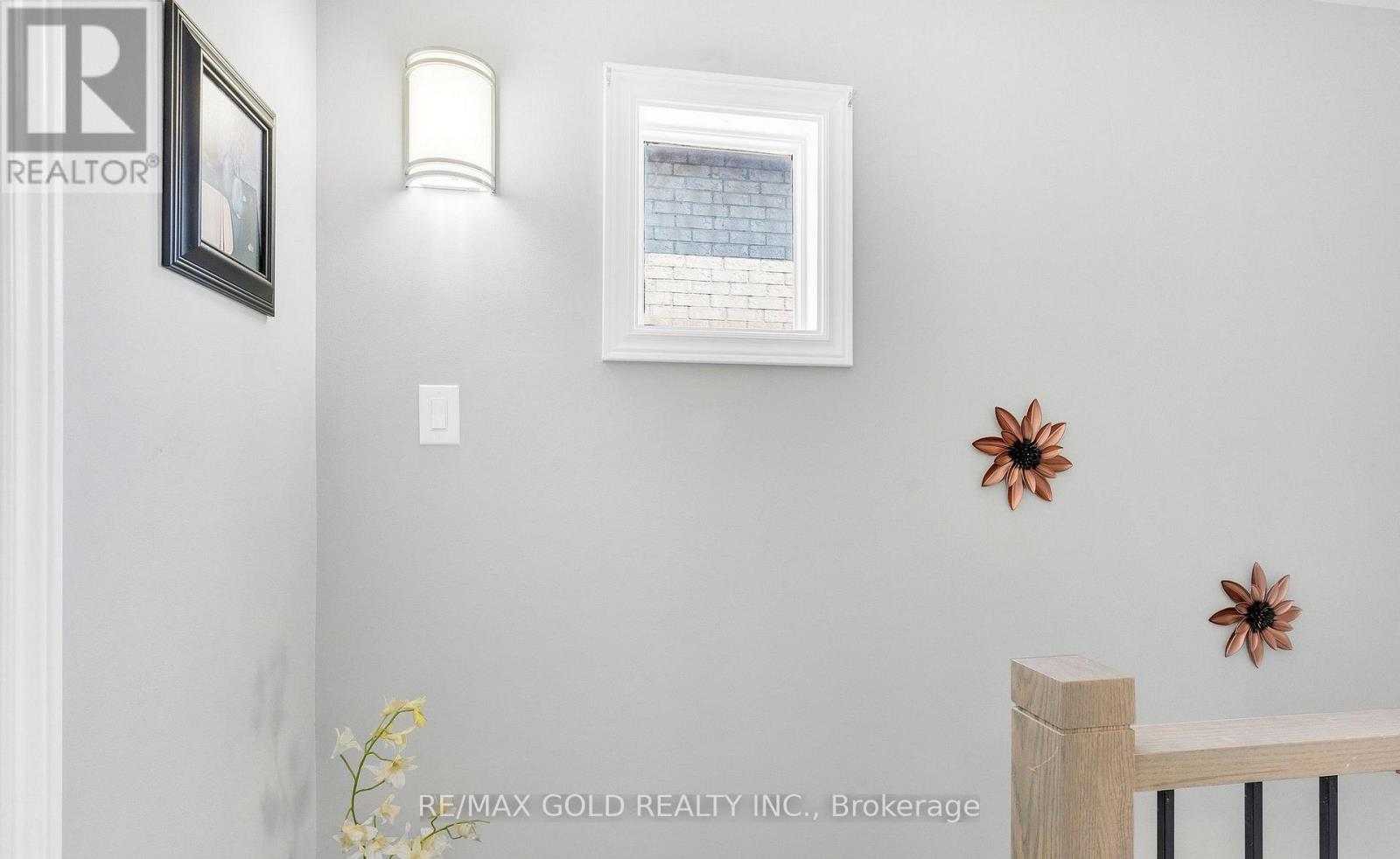 8 Fairglen Crescent Property Photo 25