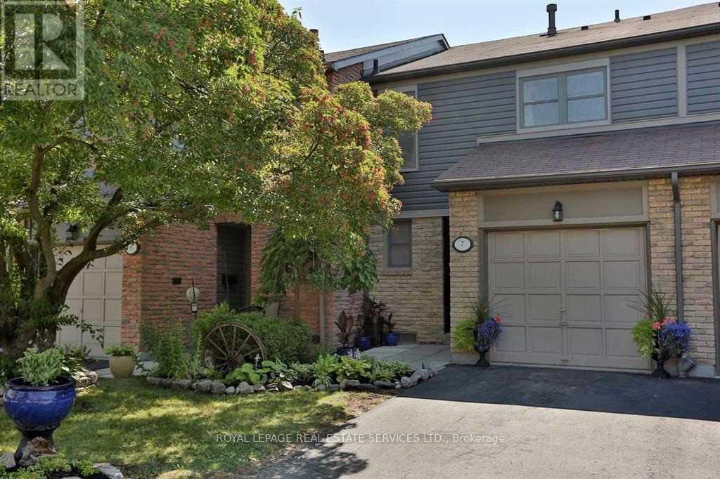 7 - 4111 ARBOUR GREEN DRIVE