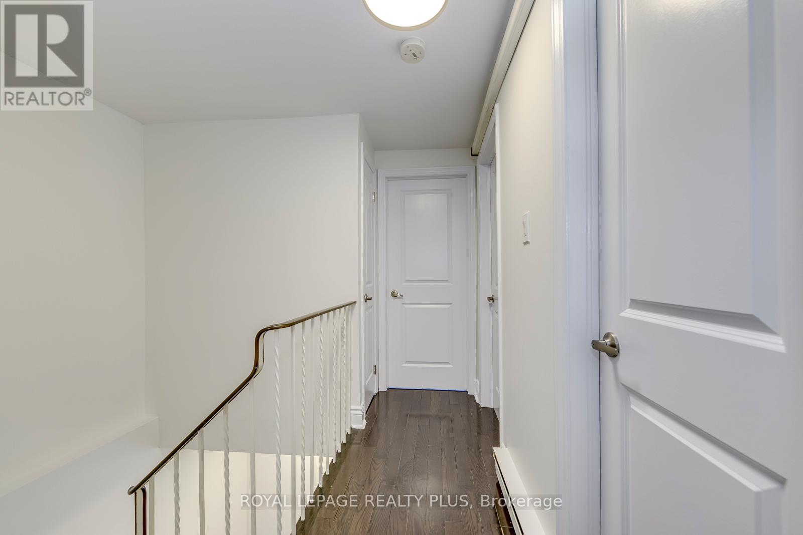 1 - 640 Rathburn Road E Property Photo 19