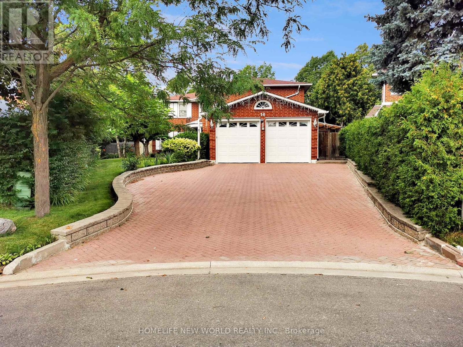 14 Madrid Crescent Property Photo 1