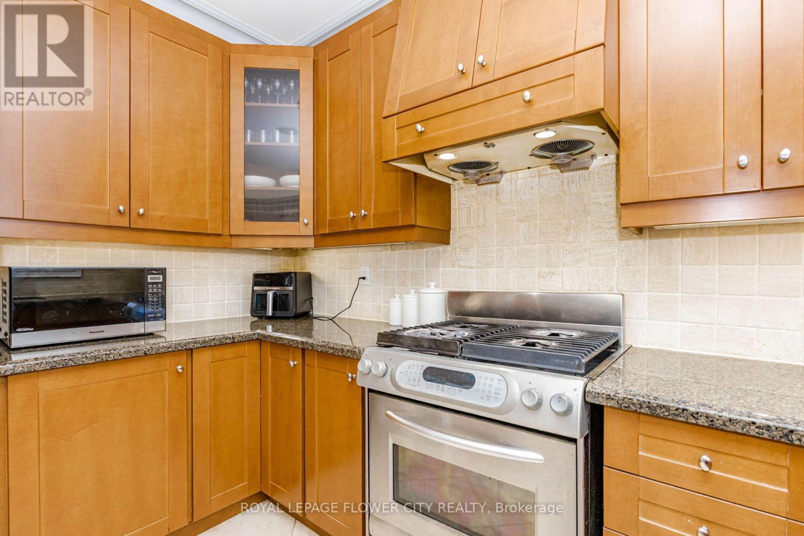 1058 Agram Drive Property Photo 15