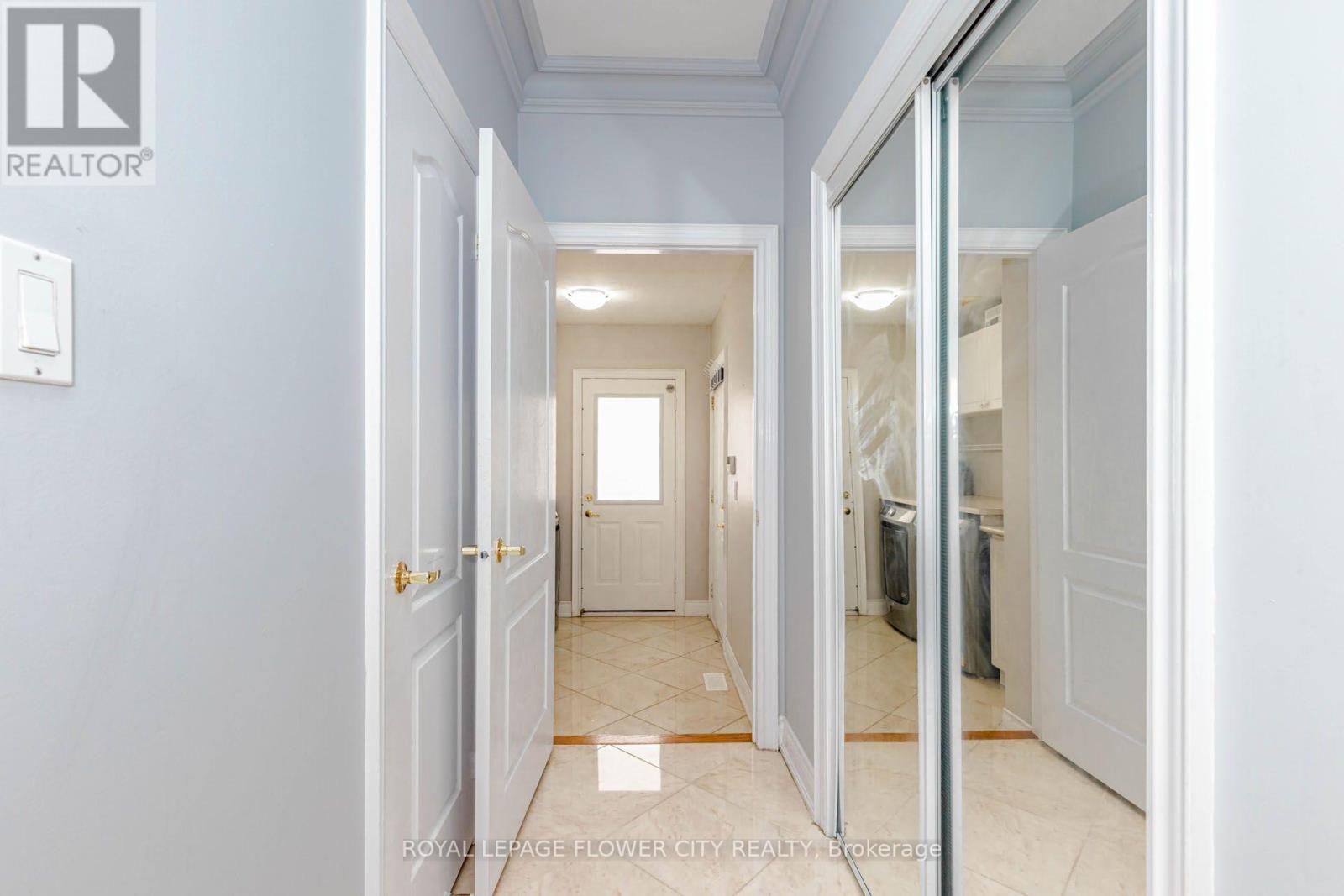 1058 Agram Drive Property Photo 24