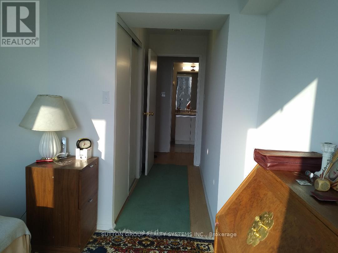 1610 - 3 Rowntree Road Property Photo 21