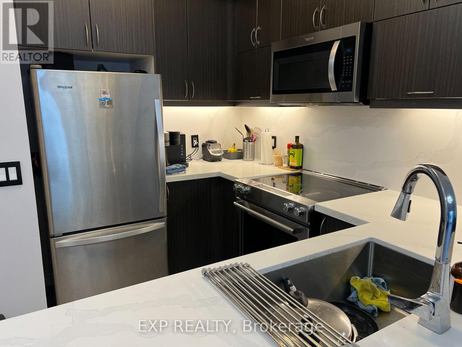 602 - 39 Annie Craig Drive Property Photo 4