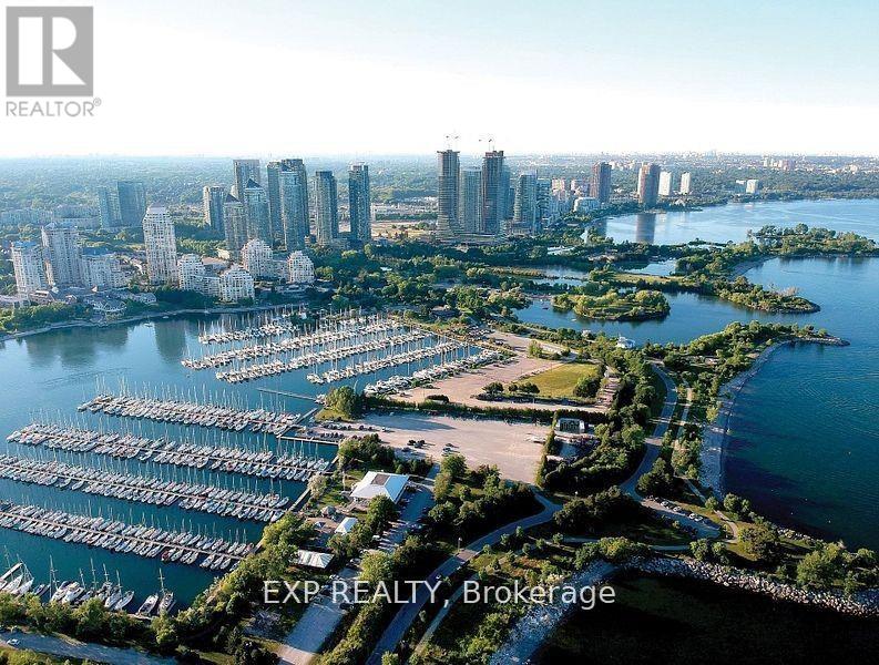 602 - 39 Annie Craig Drive Property Photo 40